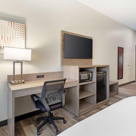 Best Western Of Wise Εξωτερικό φωτογραφία