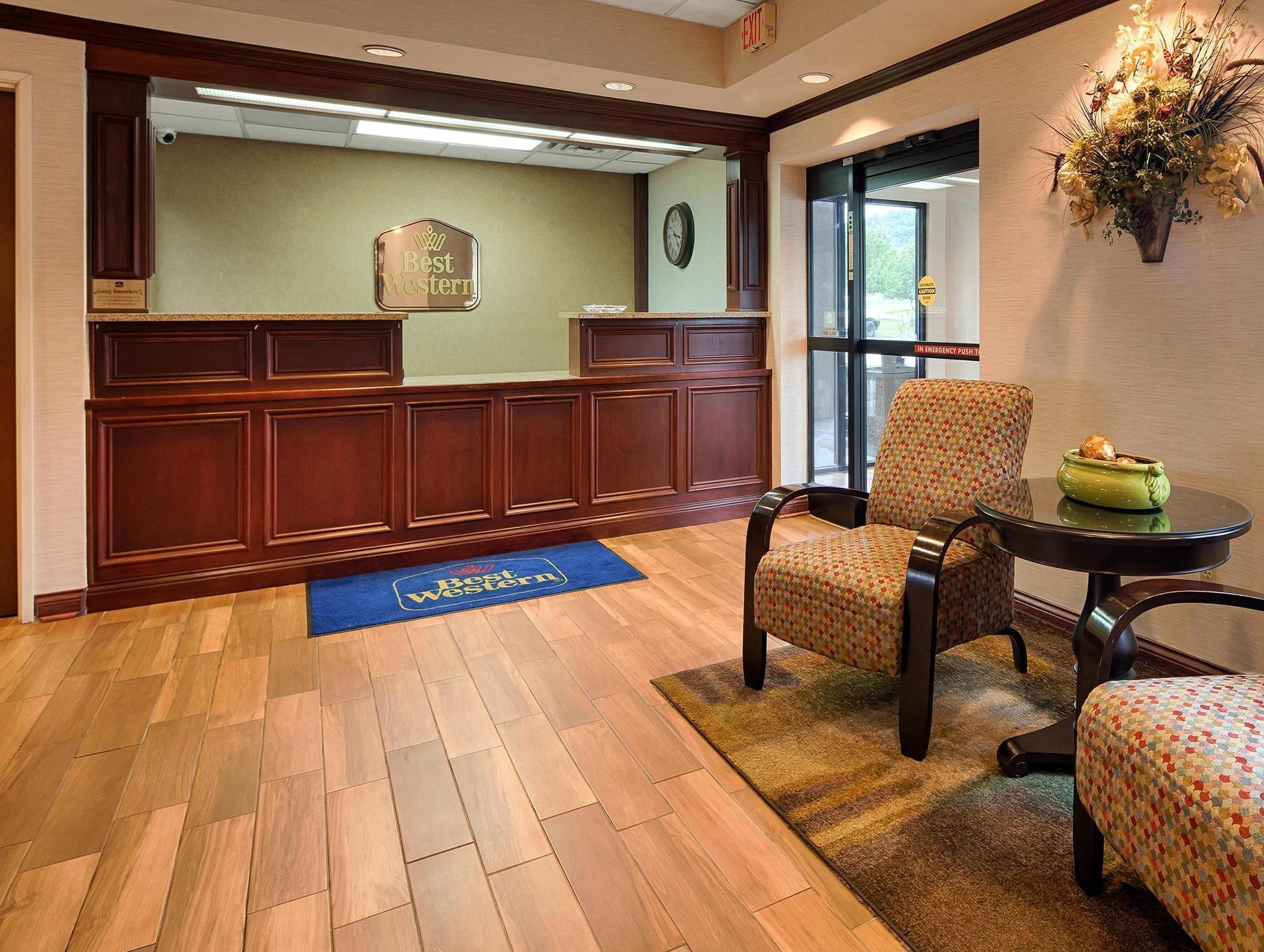 Best Western Of Wise Εξωτερικό φωτογραφία